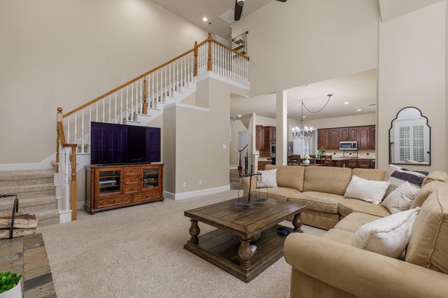 311 Pintail Drive, Mckinney, TX 75072