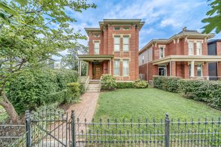 1054 E Long Street, Columbus, OH 43203