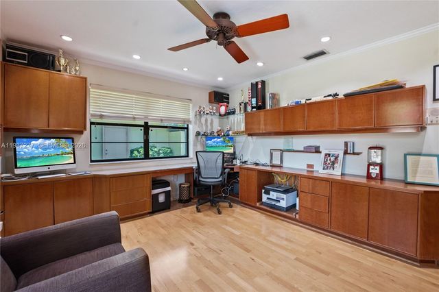 2100 NE 211th Ter., Miami, FL 33179