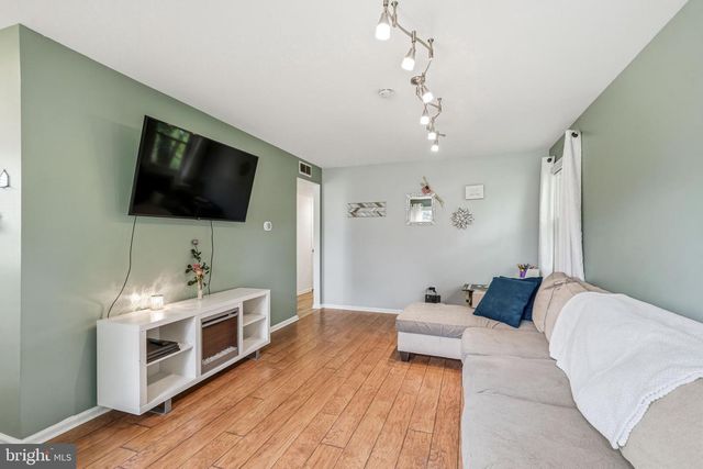 846 N OAKLAND AVE, Runnemede, NJ 08078