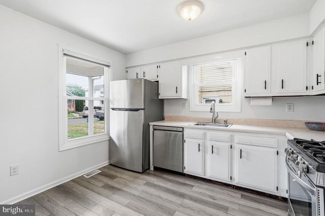 846 N OAKLAND AVE, Runnemede, NJ 08078