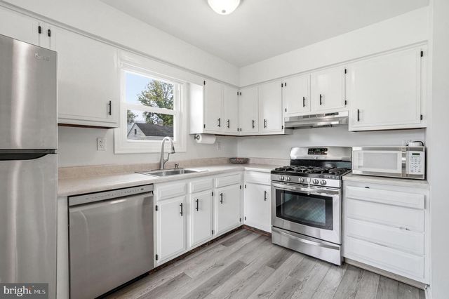 846 N OAKLAND AVE, Runnemede, NJ 08078