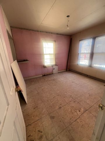 2221 N 73rd Court, Elmwood Park, IL 60707