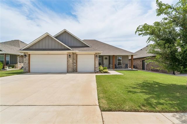 1304 Torrey Pines Road, Norman, OK 73072