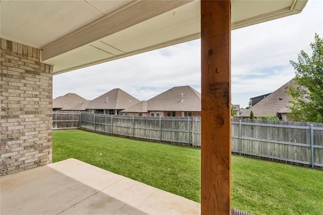 1304 Torrey Pines Road, Norman, OK 73072