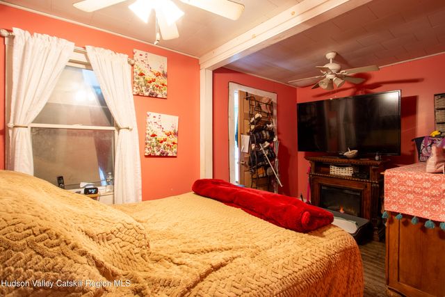 75-77 S 3rd Street, Hudson, NY 12534