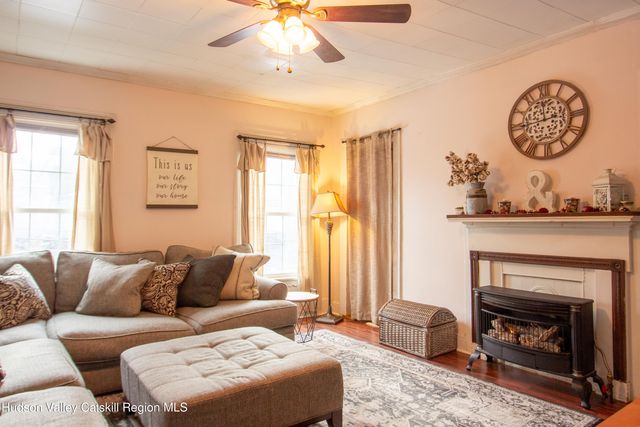 75-77 S 3rd Street, Hudson, NY 12534