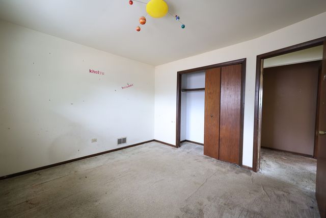 15026 Diekman Court, Dolton, IL 60419