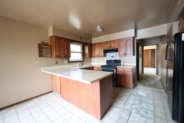 15026 Diekman Court, Dolton, IL 60419