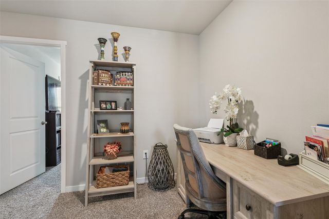 5504 144th Street, Urbandale, IA 50323