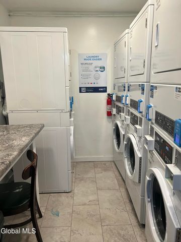 5 Broadway 412, Troy, NY 12180