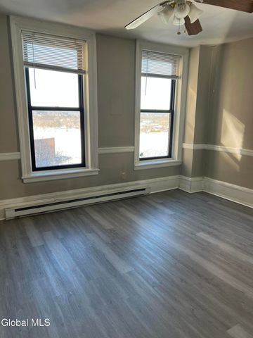5 Broadway 412, Troy, NY 12180