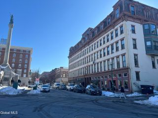 5 Broadway 412, Troy, NY 12180