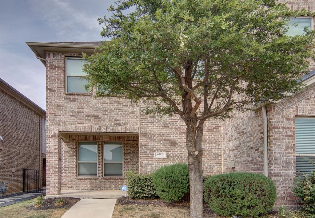 6717 Windlord Drive, Fort Worth, TX 76179 — exterior