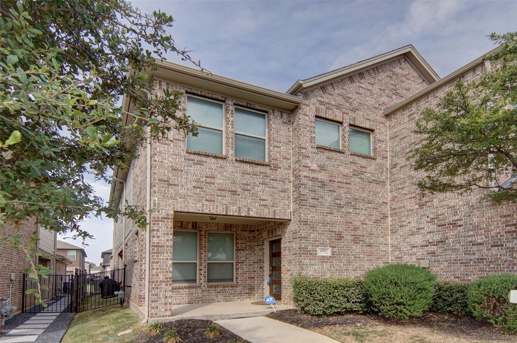 6717 Windlord Drive, Fort Worth, TX 76179 — photo 3
