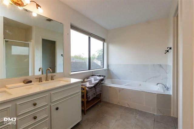 6770 Lexington Drive, Beaumont, TX 77706