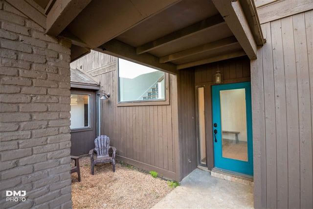 6770 Lexington Drive, Beaumont, TX 77706