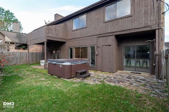 6770 Lexington Drive, Beaumont, TX 77706