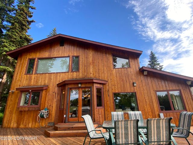 7051 Lake O The Hills Circle, Anchorage, AK 99516