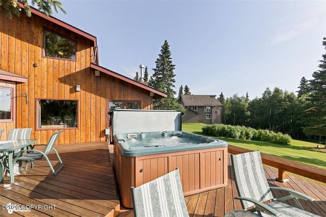 7051 Lake O The Hills Circle, Anchorage, AK 99516