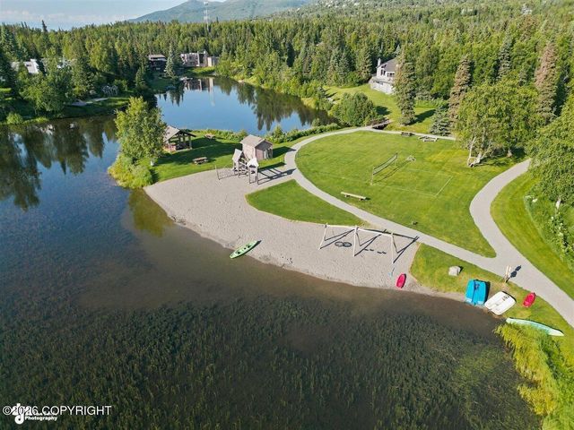 7051 Lake O The Hills Circle, Anchorage, AK 99516
