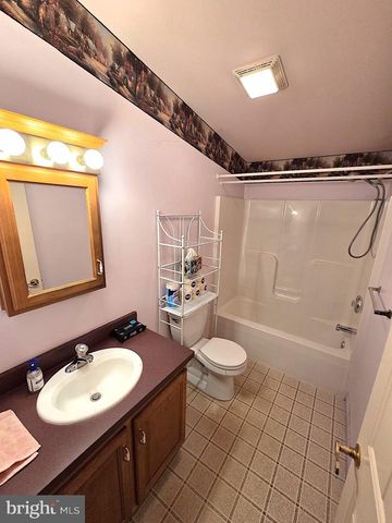 64 HICKORY LANE, Mays Landing, NJ 08330