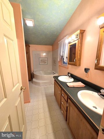 64 HICKORY LANE, Mays Landing, NJ 08330