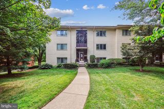 10436 ROCKVILLE PIKE #202, Rockville, MD 20852