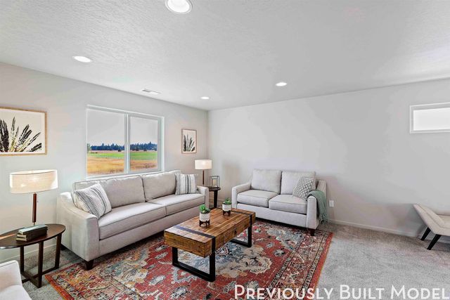 509 N Arc Ct, Spokane Valley, WA 99016