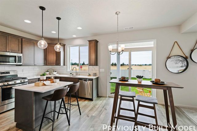 509 N Arc Ct, Spokane Valley, WA 99016