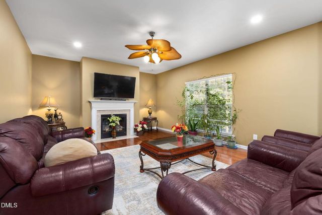 3040 Kilarney Ridge Loop, Cary, NC 27511