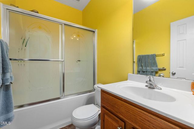 3040 Kilarney Ridge Loop, Cary, NC 27511