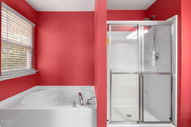 3040 Kilarney Ridge Loop, Cary, NC 27511