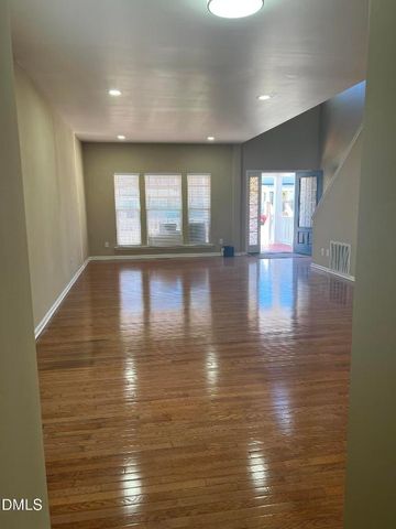 3040 Kilarney Ridge Loop, Cary, NC 27511