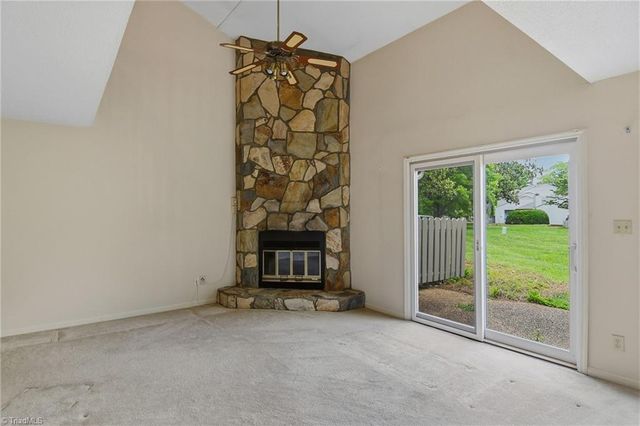 187 Spyglass Drive, Advance, NC 27006