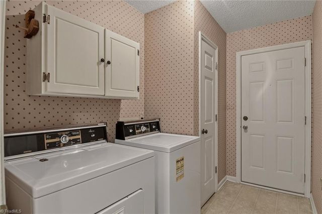 187 Spyglass Drive, Advance, NC 27006