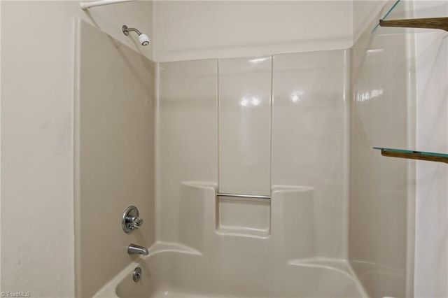 187 Spyglass Drive, Advance, NC 27006