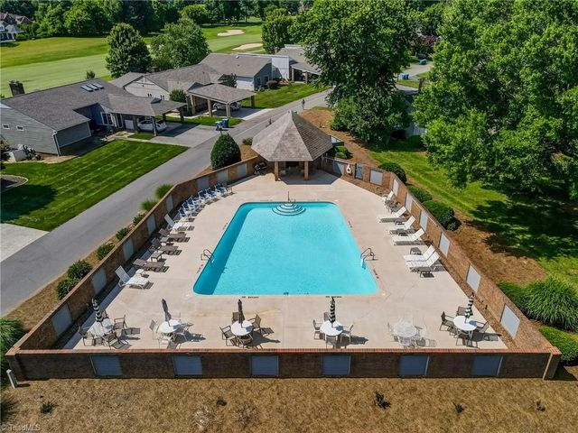 187 Spyglass Drive, Advance, NC 27006