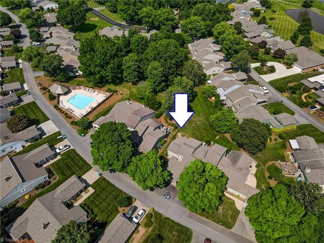 187 Spyglass Drive, Advance, NC 27006