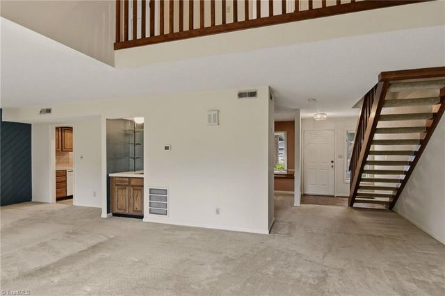 187 Spyglass Drive, Advance, NC 27006
