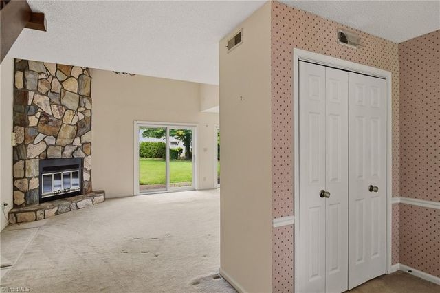 187 Spyglass Drive, Advance, NC 27006