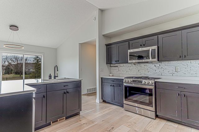 3463 Loberg Drive, West Fargo, ND 58078