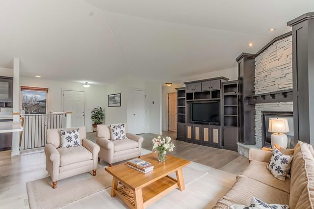 3463 Loberg Drive, West Fargo, ND 58078