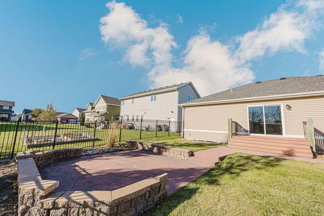 3463 Loberg Drive, West Fargo, ND 58078