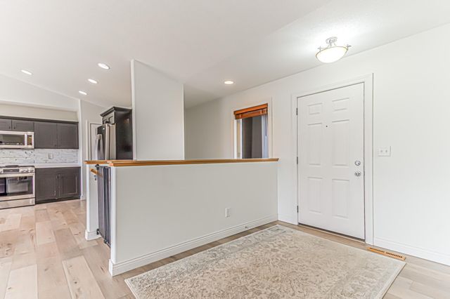 3463 Loberg Drive, West Fargo, ND 58078