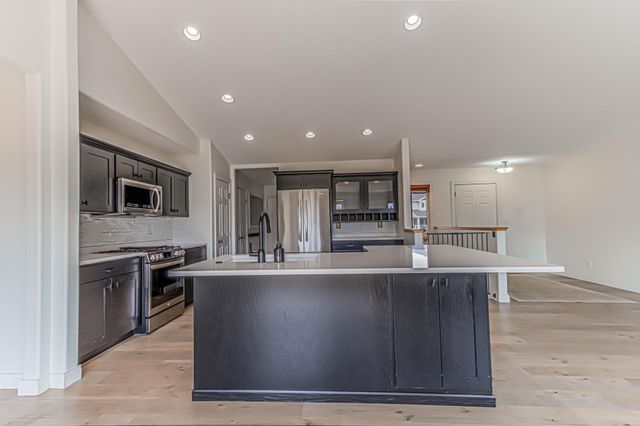 3463 Loberg Drive, West Fargo, ND 58078