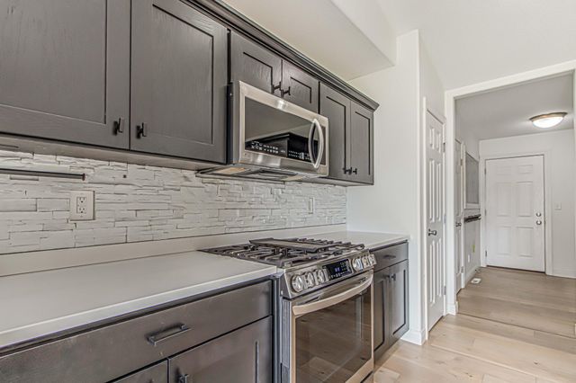 3463 Loberg Drive, West Fargo, ND 58078