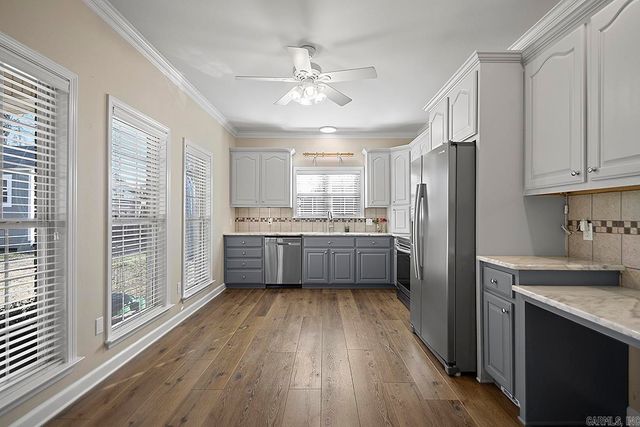 13 Loyal Lane, Greenbrier, AR 72058