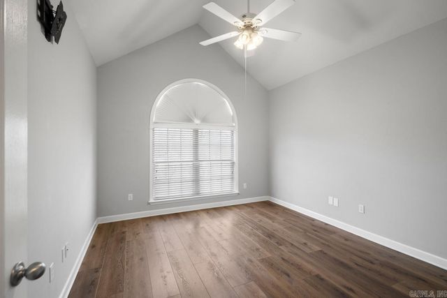 13 Loyal Lane, Greenbrier, AR 72058