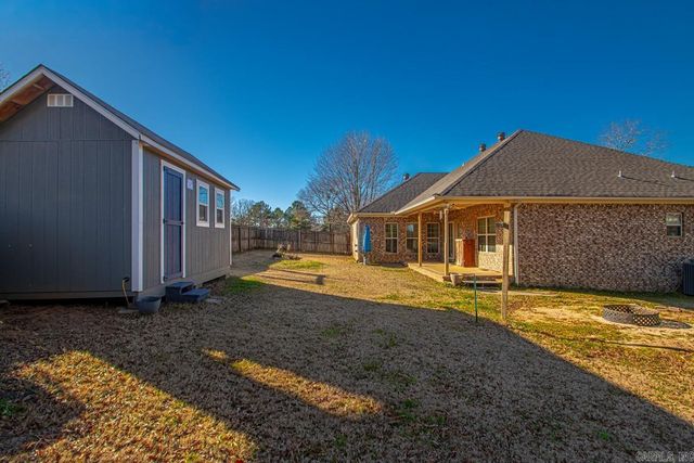 13 Loyal Lane, Greenbrier, AR 72058